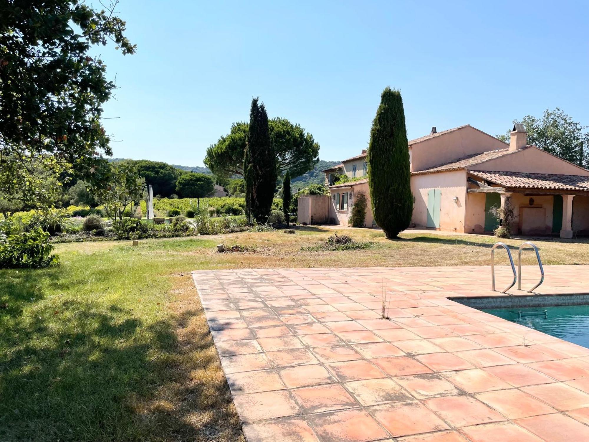 Le Petit Domaine Villa *